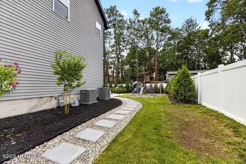 Exterior - 1611 Evans Rd, Forked River, NJ 08731 photo 5 of 5