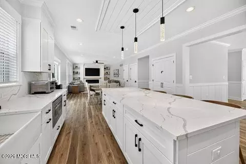 Kitchen - 1611 Evans Rd, Forked River, NJ 08731 photo 2 of 2