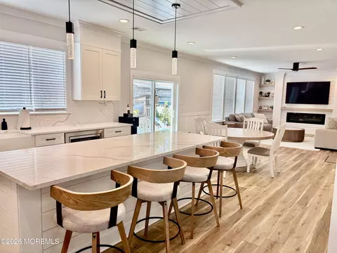 Kitchen - 1611 Evans Rd, Forked River, NJ 08731 photo 2 of 4