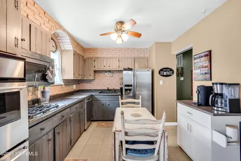 Kitchen - 45 Ocean Ave, Jackson, NJ 08527 photo 2 of 4