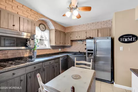 Kitchen - 45 Ocean Ave, Jackson, NJ 08527 photo 3 of 4