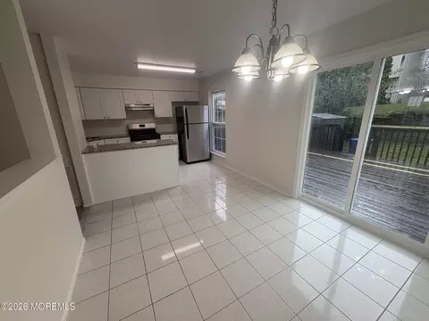 Dining - 99 Joan Ct, Jackson, NJ 08527 photo 1 of 2