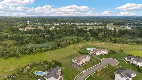 View/Area - 4 Prestwick Ct, Holmdel, NJ 07733 photo 5 of 11