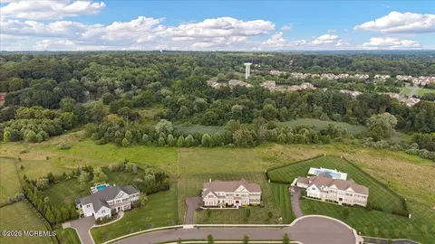 View/Area - 4 Prestwick Ct, Holmdel, NJ 07733 photo 4 of 11