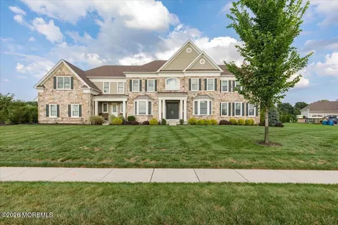 Exterior - 4 Prestwick Ct, Holmdel, NJ 07733 photo 2 of 6