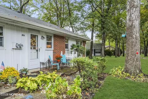 36 Cambridge Ct # A, Lakewood, NJ 08701
