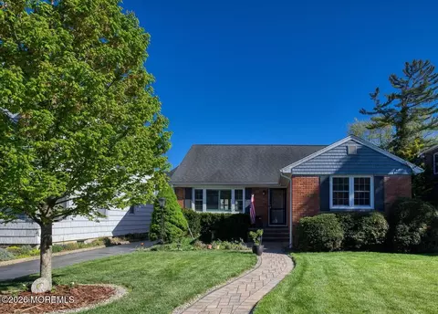 230 River Rd, Red Bank, NJ 07701