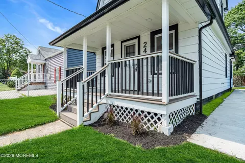 248 Thompson Ave, Middletown, NJ 07748