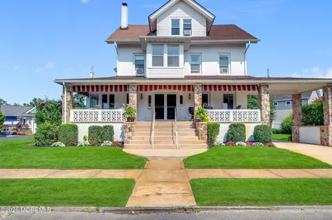 604 N Lake Dr, Belmar, NJ 07719