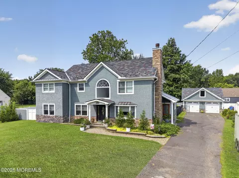 586 Englishtown Rd, Monroe, NJ 08831