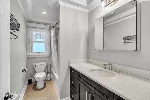 Bath - 29 Markham Rd, Brick, NJ 08724 photo 1 of 5
