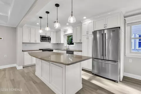 Kitchen - 29 Markham Rd, Brick, NJ 08724 photo 4 of 5