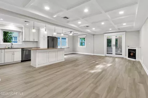 Living - 29 Markham Rd, Brick, NJ 08724 photo 1 of 9