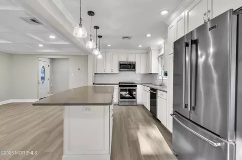 Kitchen - 29 Markham Rd, Brick, NJ 08724 photo 3 of 5