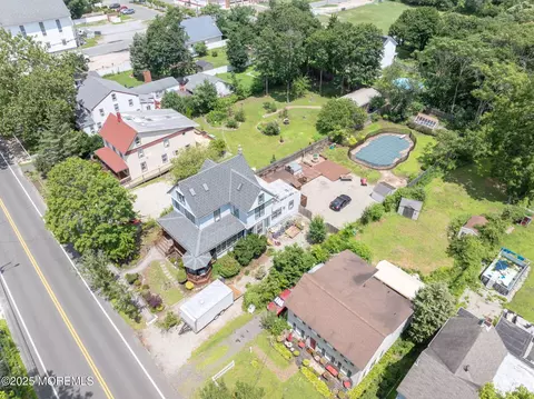 670 E Bay Ave, Barnegat, NJ 08005