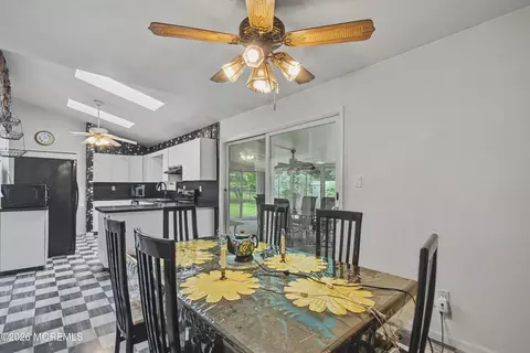 Dining - 35 Buckingham Dr, Jackson, NJ 08527 photo 2 of 2