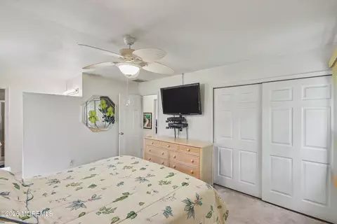 Bedroom - 35 Buckingham Dr, Jackson, NJ 08527 photo 2 of 4