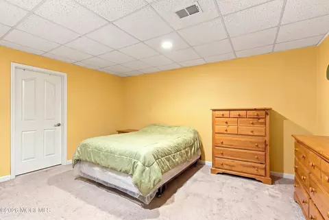 Bedroom - 9 Brielle Ct, Waretown, NJ 08758 photo 3 of 3