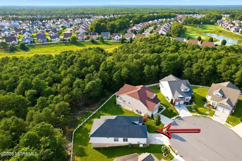 View/Area - 9 Brielle Ct, Waretown, NJ 08758 photo 3 of 11