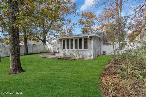 Exterior - 2 Central Ave, Waretown, NJ 08758 photo 5 of 6