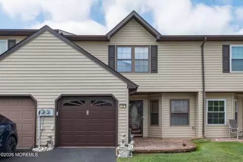 40 Atlantis Ter, Freehold, NJ 07728
