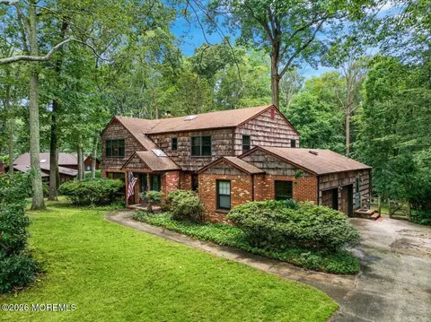 49 Pheasant Run, Freehold, NJ 07728