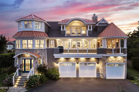 46 Ocean Ave, Monmouth Beach, NJ 07750