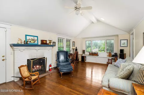 Living - 401 Brown St, Brielle, NJ 08730 photo 2 of 2