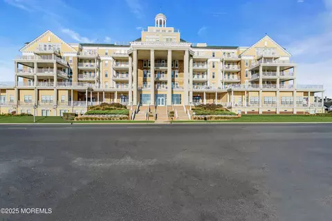 700 Ocean Ave #G1, Spring Lake, NJ 07762