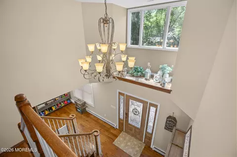 Entry Way - 45 Pineoaka Rd, Jackson, NJ 08527 photo 3 of 5