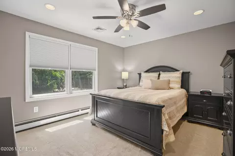 Bedroom - 45 Pineoaka Rd, Jackson, NJ 08527 photo 3 of 7