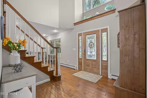 Entry Way - 45 Pineoaka Rd, Jackson, NJ 08527 photo 1 of 5
