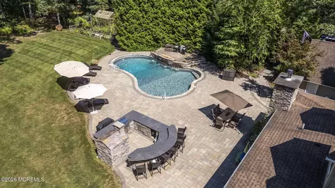 Exterior - 45 Pineoaka Rd, Jackson, NJ 08527 photo 5 of 8