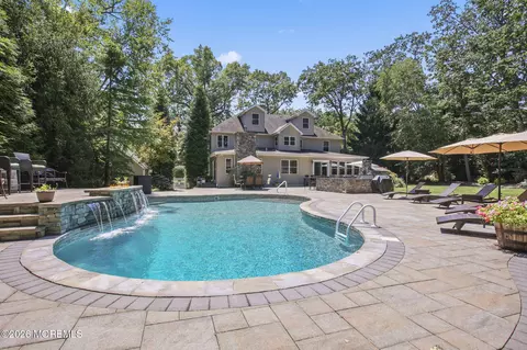 Exterior - 45 Pineoaka Rd, Jackson, NJ 08527 photo 2 of 8