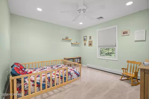 Bedroom - 45 Pineoaka Rd, Jackson, NJ 08527 photo 4 of 7