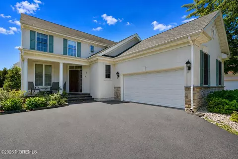 9 W Parsonage Way, Manalapan, NJ 07726