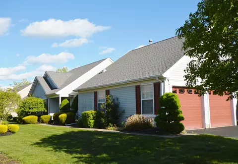 2555 Ridgemont Ct, Toms River, NJ 08755