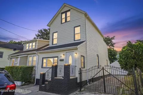 359-361 S 18th St, Newark, NJ 07103