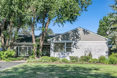 100 Little Silver Pkwy, Little Silver, NJ 07739