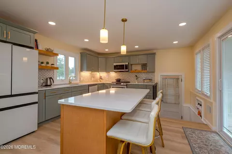 Kitchen - 500 Pine St, Lakehurst, NJ 08733 photo 3 of 4
