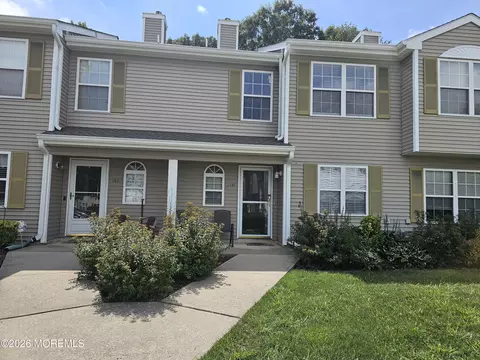 141 Spoon Bill Holw Holw, Bayville, NJ 08721