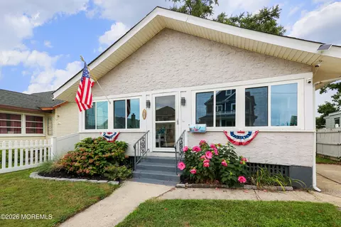 507 15th Ave, Belmar, NJ 07719
