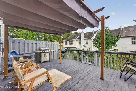 Exterior - 80 Rita Ln, Jackson, NJ 08527 photo 2 of 3