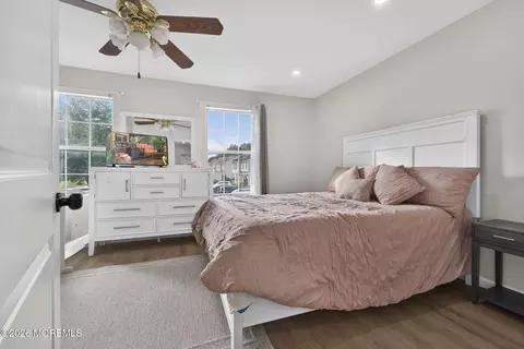 Bedroom - 80 Rita Ln, Jackson, NJ 08527 photo 2 of 7