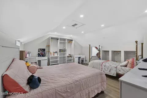 Bedroom - 80 Rita Ln, Jackson, NJ 08527 photo 4 of 7