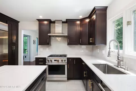 18 Constitution Dr, Leonardo, NJ 07737 photo 16