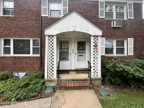 139 Manor Dr #1305, Red Bank, NJ 07701
