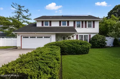 208 Cedarbrook Ct, Little Egg Harbor, NJ 08087