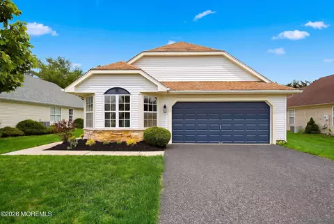 3349 Deep River Ln, Toms River, NJ 08755