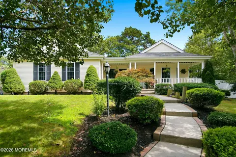 1936 Breakers Dr, Manahawkin, NJ 08050